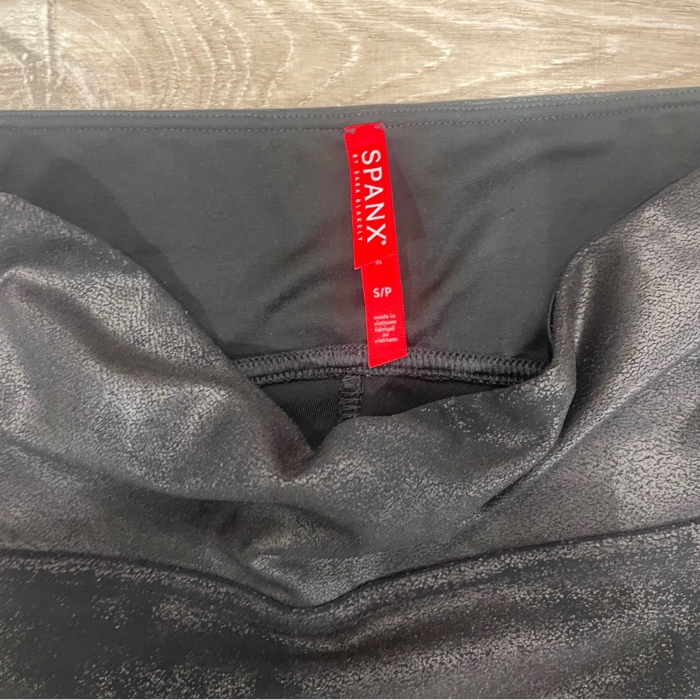 SPANX Metallic Gray Leggings
